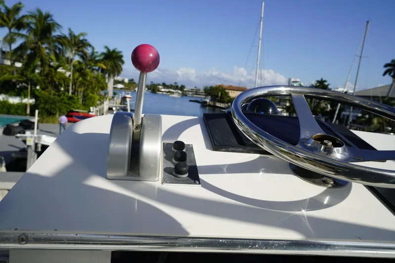 Knot A Problem Yacht Photos Pics 