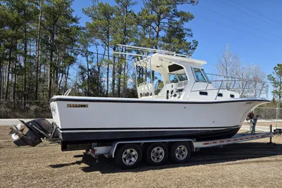 2003 True World Marine TE286