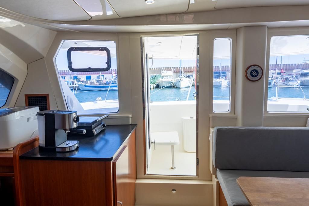 2013 Leopard 42 