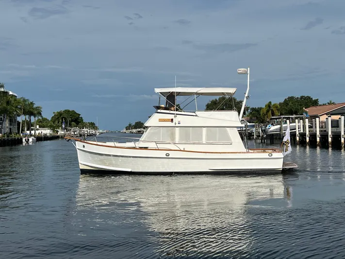 Soul Shine Yacht Photos Pics 