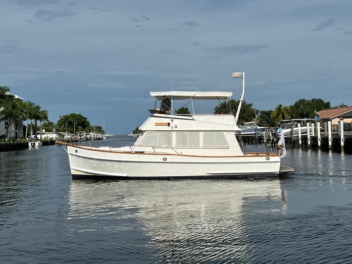 Soul Shine Yacht Photos Pics 