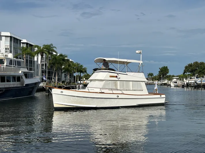 Soul Shine Yacht Photos Pics 