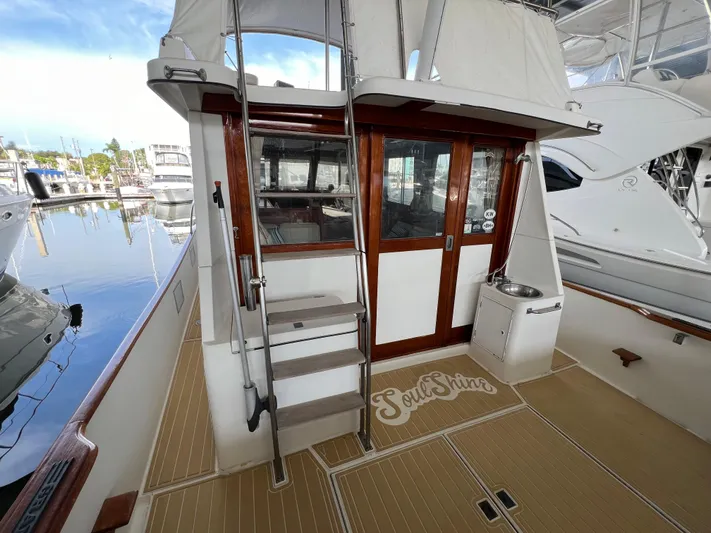 Soul Shine Yacht Photos Pics 