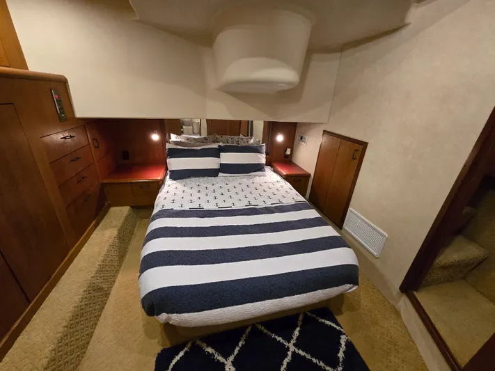 Gametime Yacht Photos Pics 