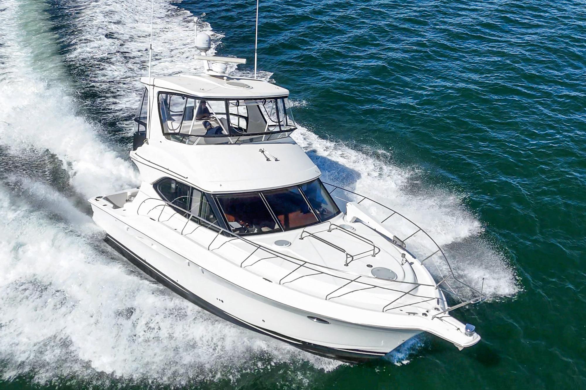 Silverton 38 Convertible