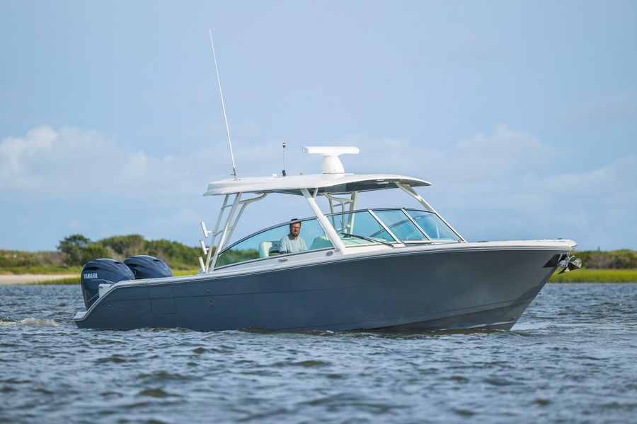 2021 Cobia 330 Dual Console