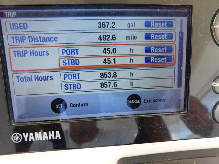 Happily Ever After Yacht Photos Pics Yamaha display showing trip data: 367.2 gallons used, 492.6 miles traveled, 2016 Belzona 327 WA.
