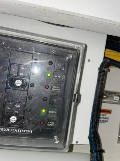 Silver Lining Yacht Photos Pics BC 34O