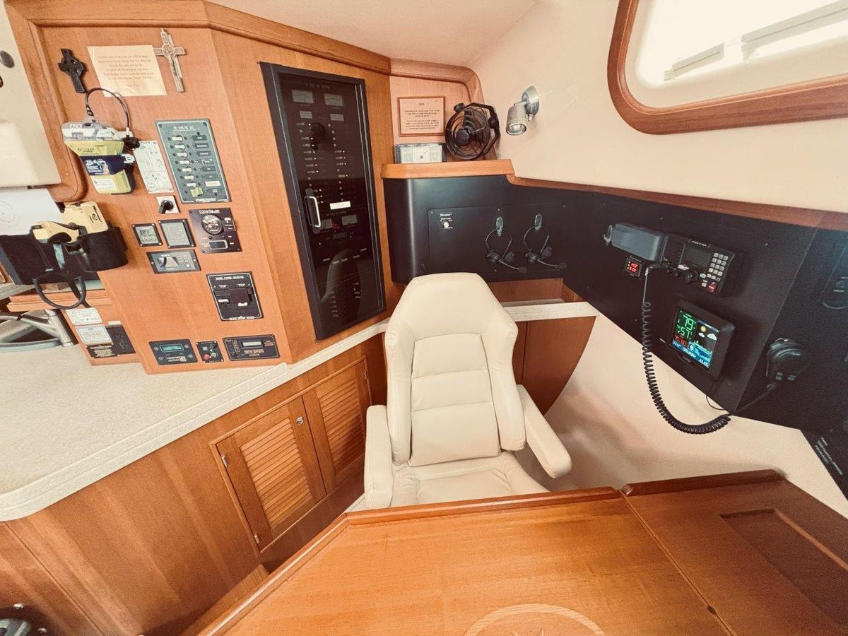 2007 Island Packet 48 