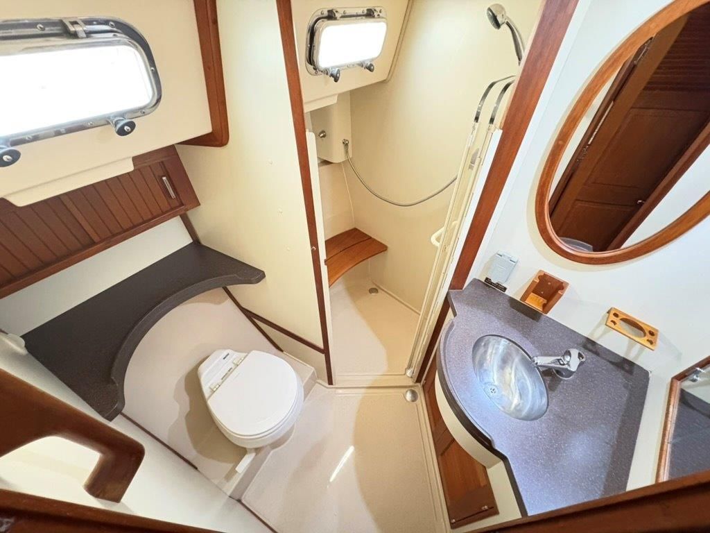 2007 Island Packet 48 