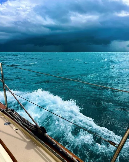 Calliope Yacht Photos Pics 