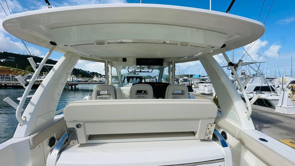 2017 Boston Whaler 42 