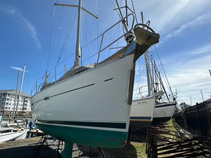 Phase II Yacht Photos Pics 