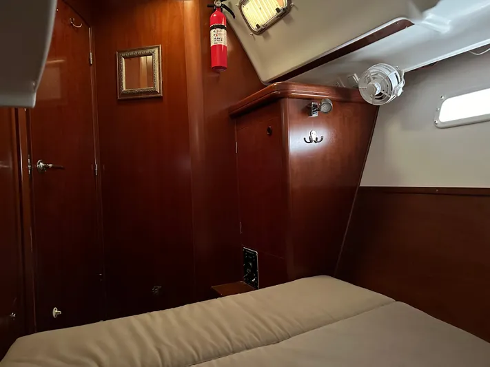 Phase II Yacht Photos Pics 