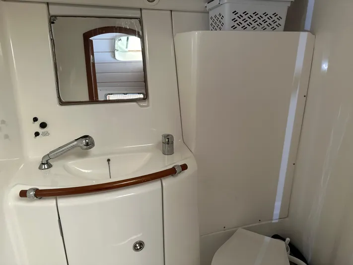 Phase II Yacht Photos Pics 