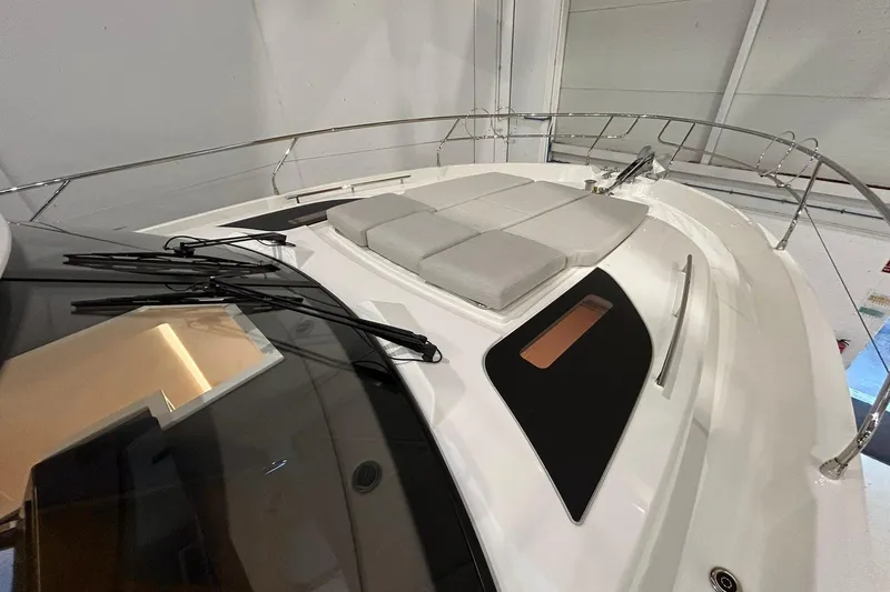  Yacht Photos Pics Prestige F4.9 yacht 2026 model, featuring sleek deck design and modern amenities.