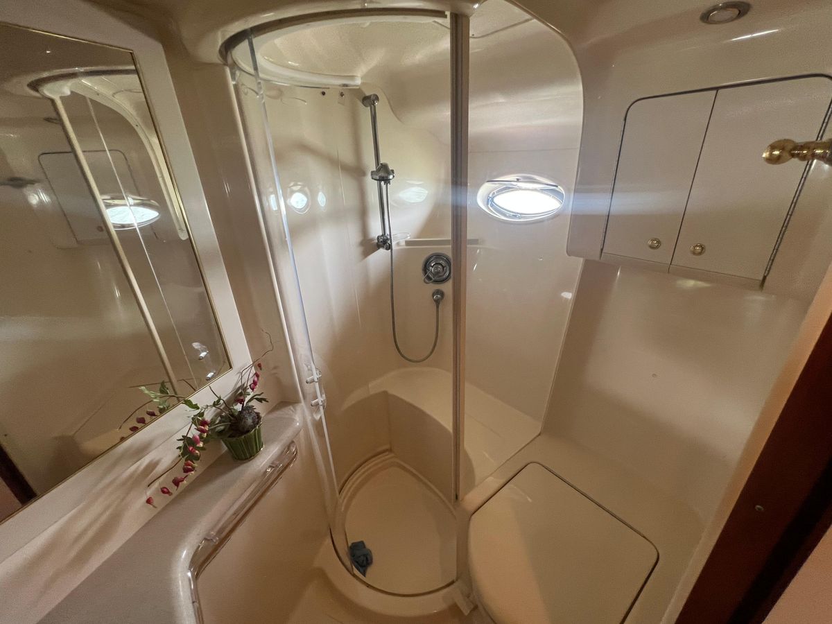 2000 Sea Ray 54 