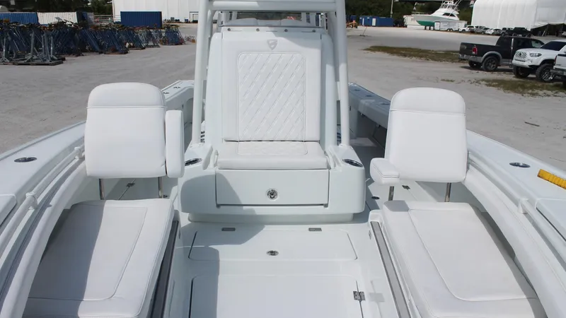 26 Barker 2022 Yacht Photos Pics Barker 26 Open - Forward Seating