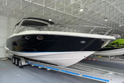 Regal 3350 Sport Cruiser
