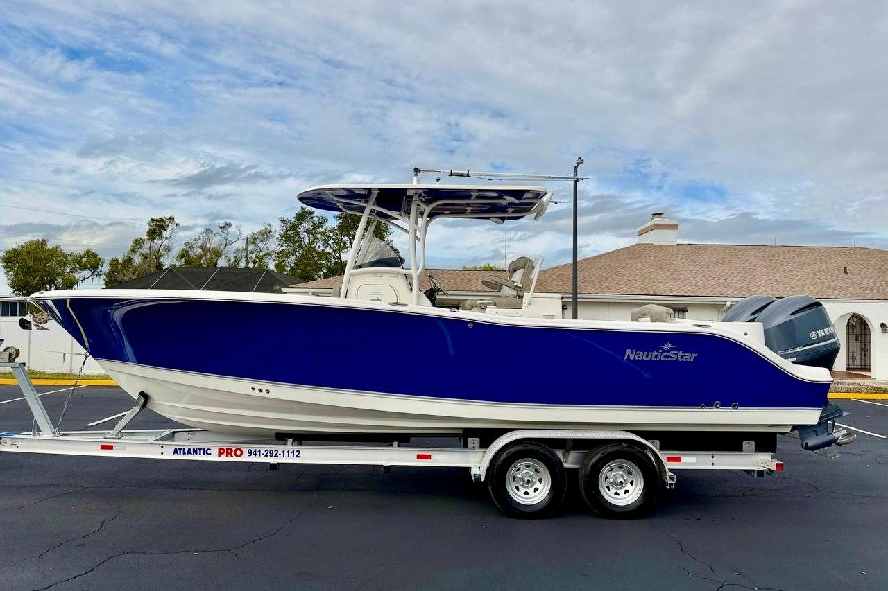 NauticStar 28 XS