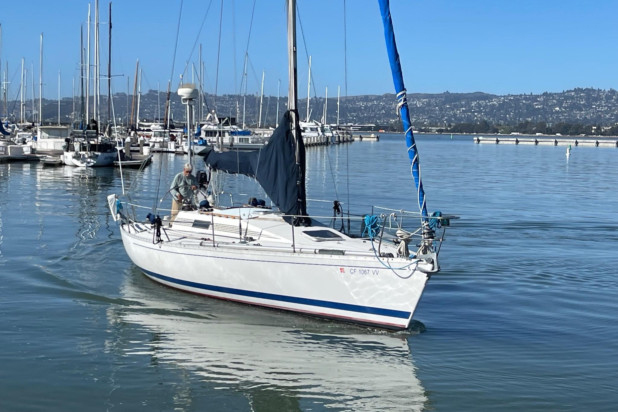 1988 Beneteau First Class 12