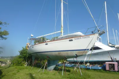 Sabre 425