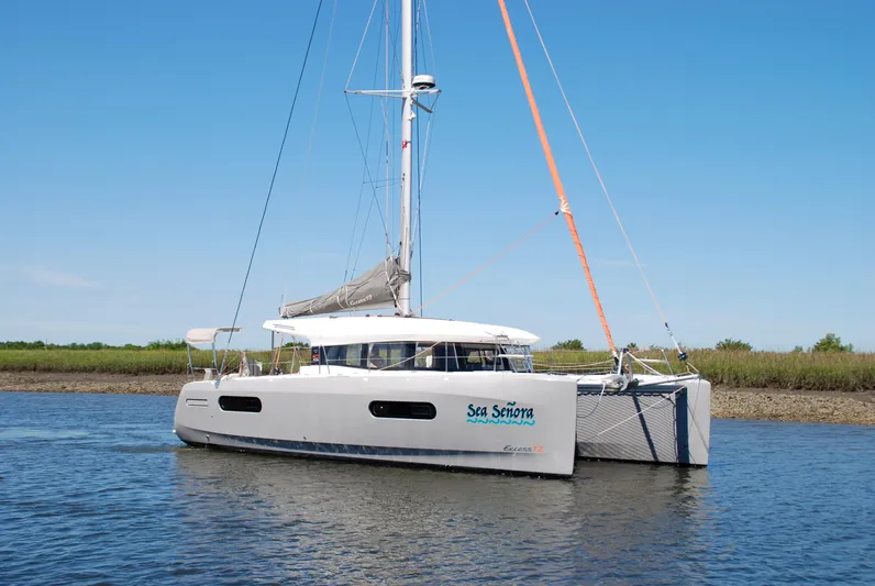 Sea SeÑora Yacht Photos Pics 