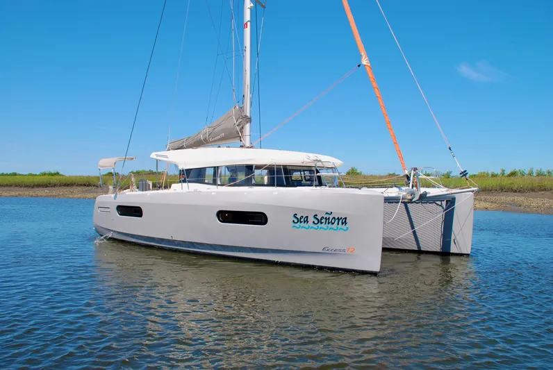 Sea SeÑora Yacht Photos Pics 