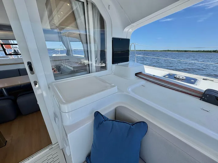 Sea SeÑora Yacht Photos Pics 