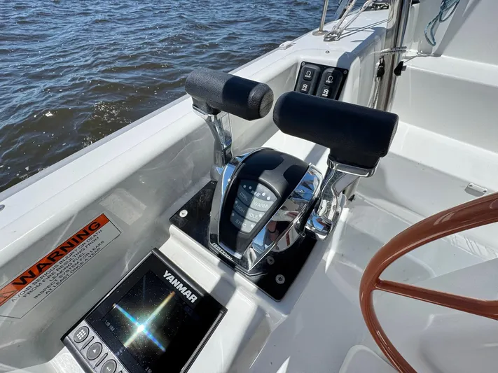 Sea SeÑora Yacht Photos Pics 