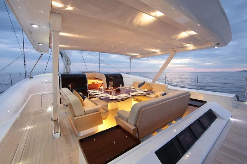 Mirasol Yacht Photos Pics 