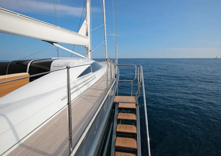 Mirasol Yacht Photos Pics 