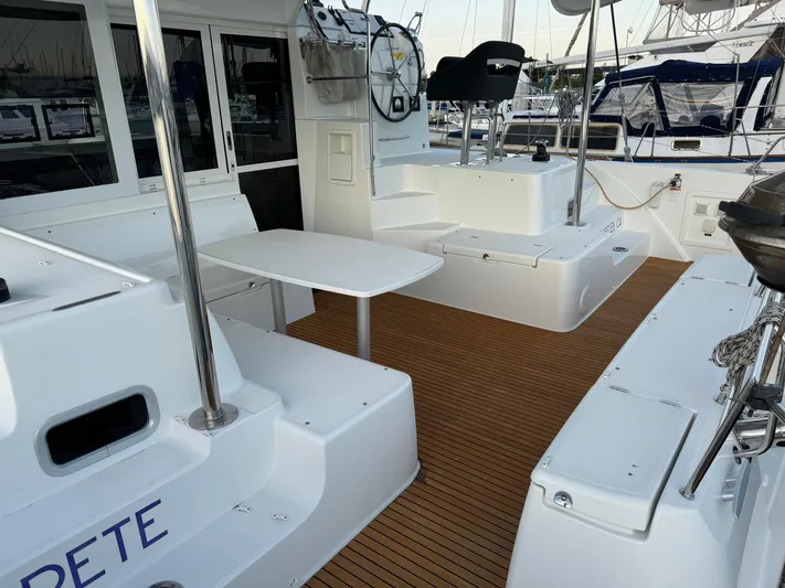 Arete Yacht Photos Pics 