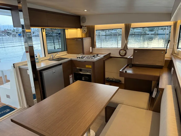 Arete Yacht Photos Pics 