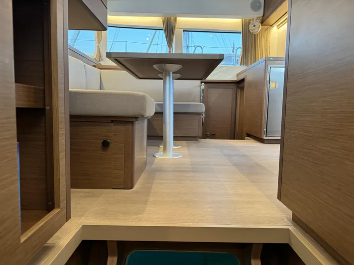 Arete Yacht Photos Pics 