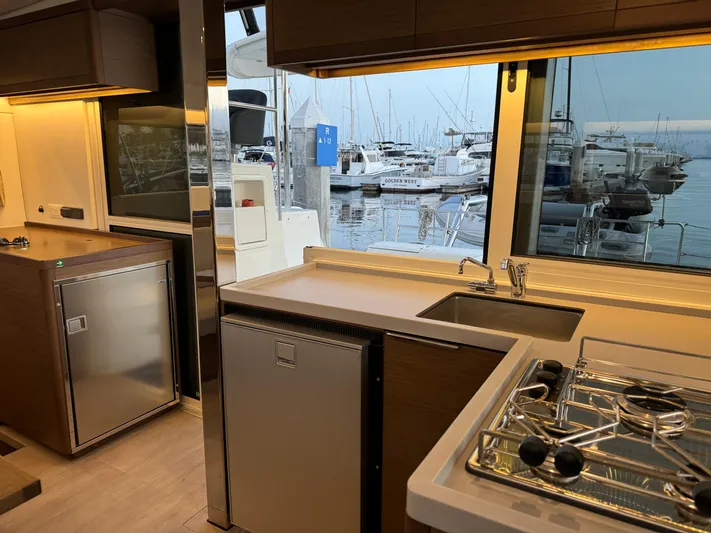 Arete Yacht Photos Pics 