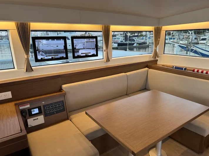 Arete Yacht Photos Pics 