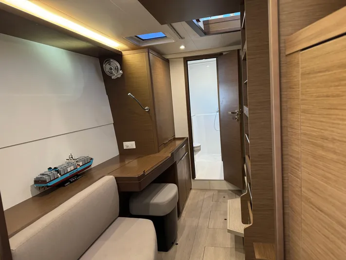 Arete Yacht Photos Pics 