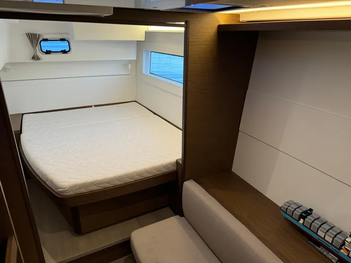 Arete Yacht Photos Pics 