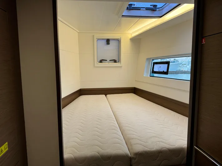 Arete Yacht Photos Pics 