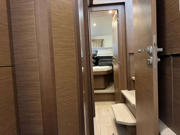 Arete Yacht Photos Pics 