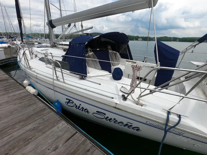 Brisa Surena Yacht Photos Pics 