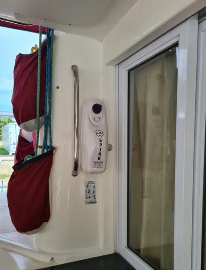 Maisie Yacht Photos Pics 