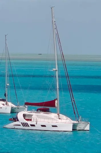 Maisie Yacht Photos Pics 