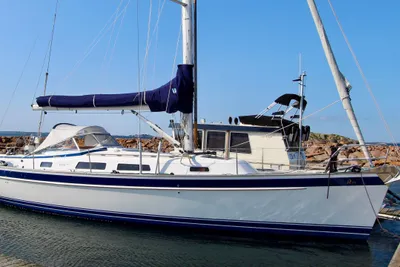Hallberg-Rassy 372