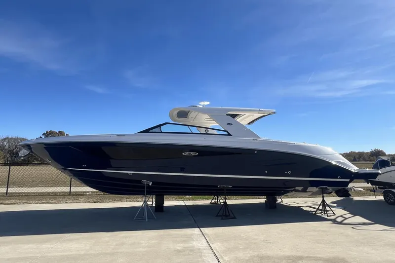 Slx 400 Yacht Photos Pics 