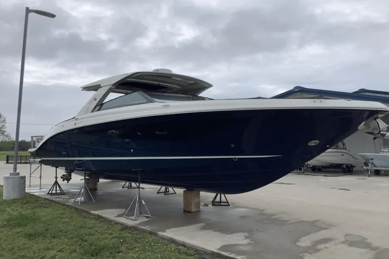 Slx 400 Yacht Photos Pics 