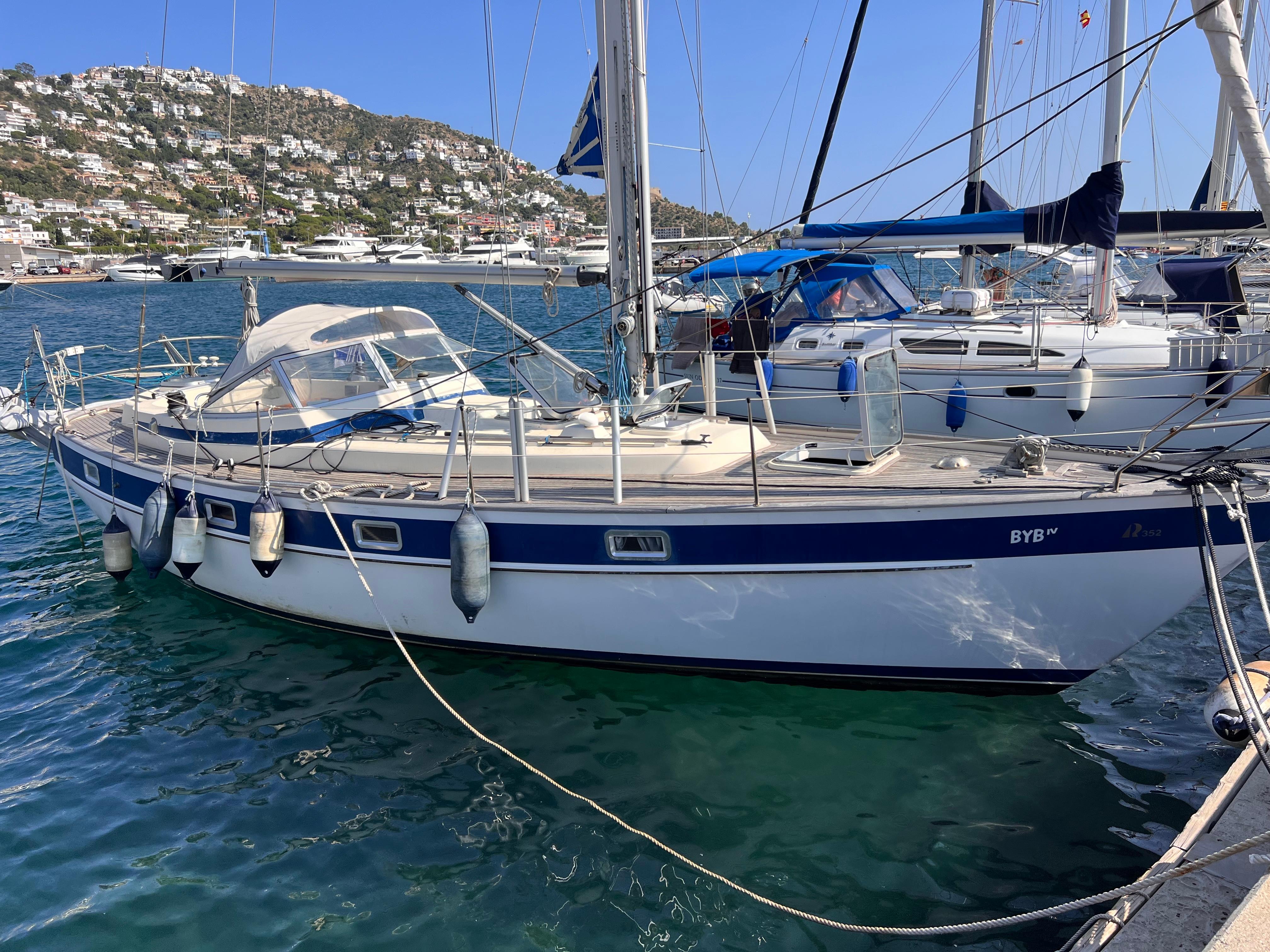 Used 1989 Hallberg-Rassy 352 - Girona | TopBoats