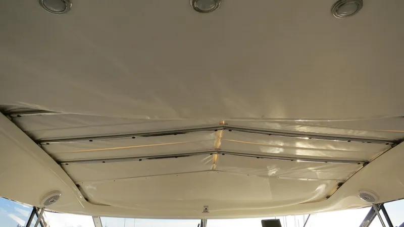 1299 Yacht Photos Pics Ceiling view of a 1996 Sunseeker Predator 63 yacht, featuring recessed lighting.