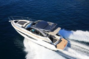 Galeon 335 HTS